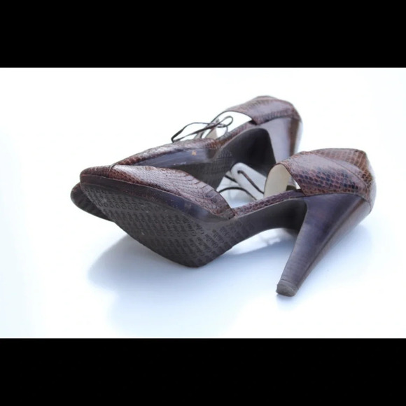 Calvin Klein Kay pumps - Picture 7 of 8